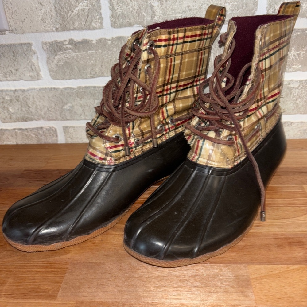 Sperry Duck Boot | size 9